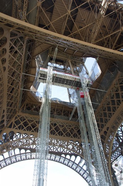 Paris062512-2632.jpg - La Tour Eiffel / Eiffel Tower