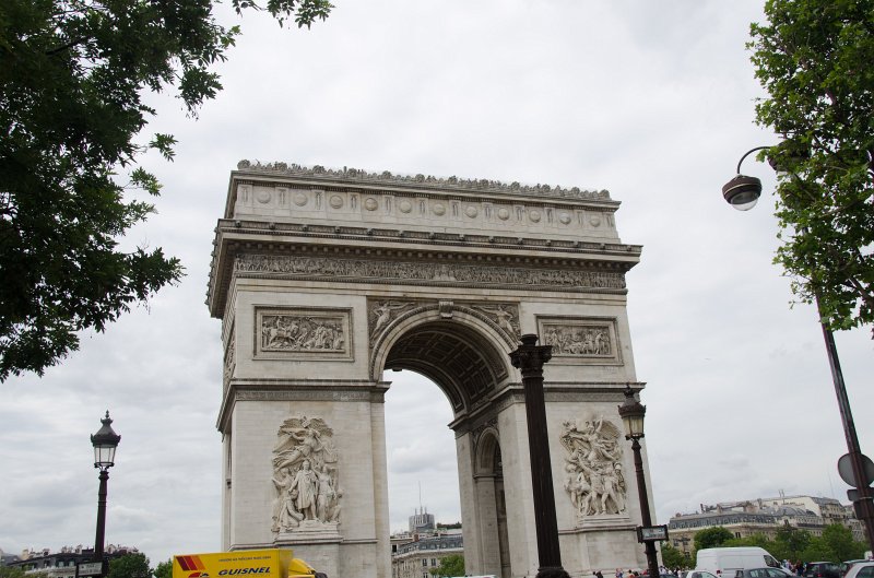Paris062512-2647.jpg - Arc de Triomphe