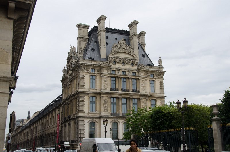 Paris062512-2681.jpg - Musée des Arts Décoratifs, view from Rue de Rivoli