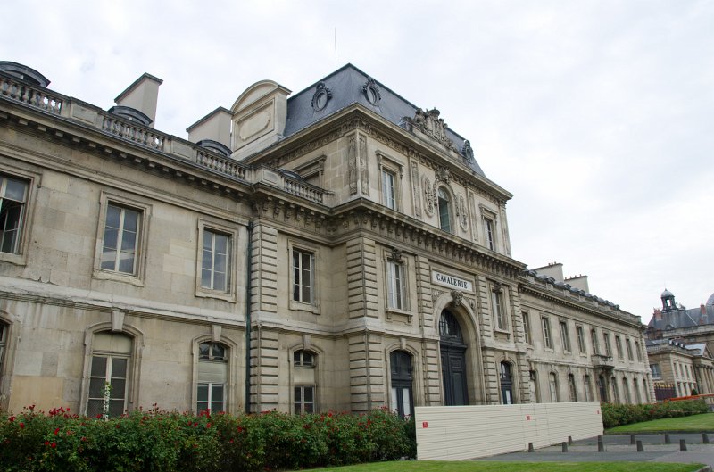 Paris062512-2741.jpg - École Militaire - "Cavalerie"