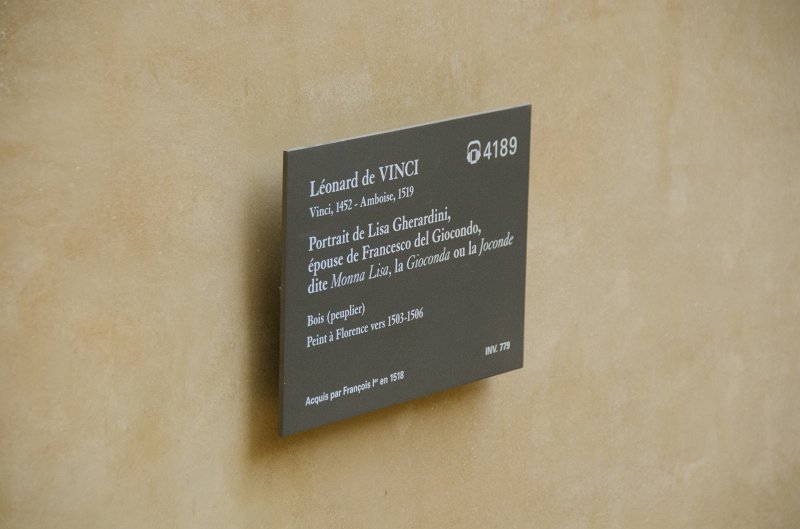 Paris062512-2799.jpg - Mona Lisa, oil on wood painting by Leonardo da Vinci, 1503-1506.