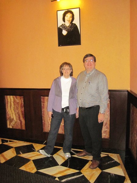 IMG_3635.jpg - Molly and Jack in the lobby of Hotel Ventana, heading home