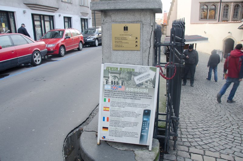Prague012312-8513.jpg - Old Jewish Cemetery / Stary zidovsky  Hřbitov