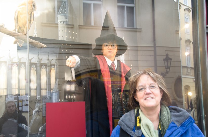 Prague012312-8457.jpg - Molly and Harry Potter at the Muzeum voskových figurín / Wax Museum Prague on Celetna