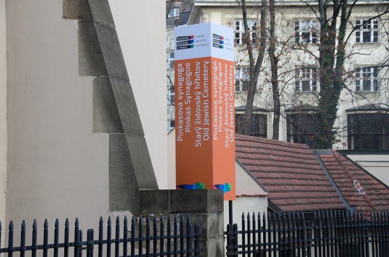 Prague012312-8512.jpg - Old Jewish Cemetery / Stary zidovsky  Hřbitov