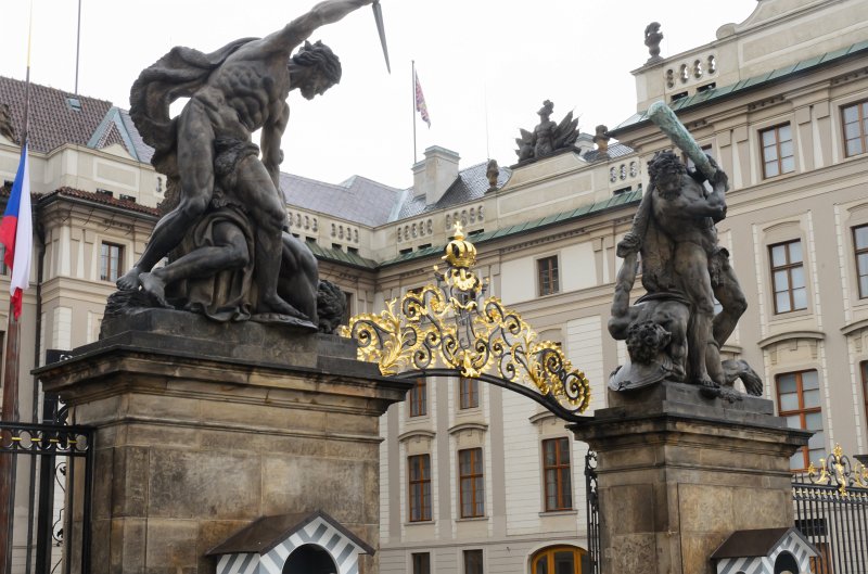Prague012312-8734.jpg - Battling TItans at the Main gate, Prague Castle /  Pražský hrad