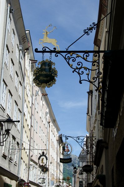 Salzburg051012-0418.jpg - Getreidegasse