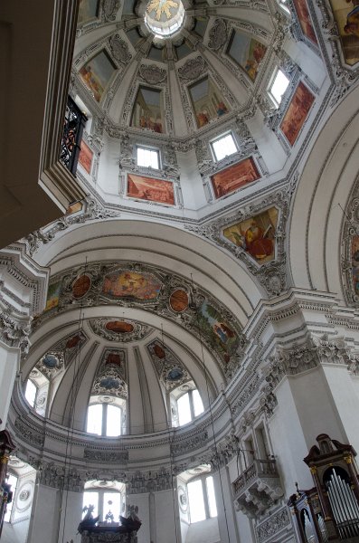 Salzburg051012-0618.jpg - Salzburg Dom Cathedral