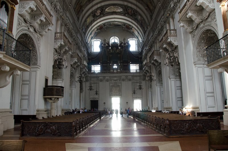 Salzburg051012-0629.jpg - Salzburg Dom Cathedral