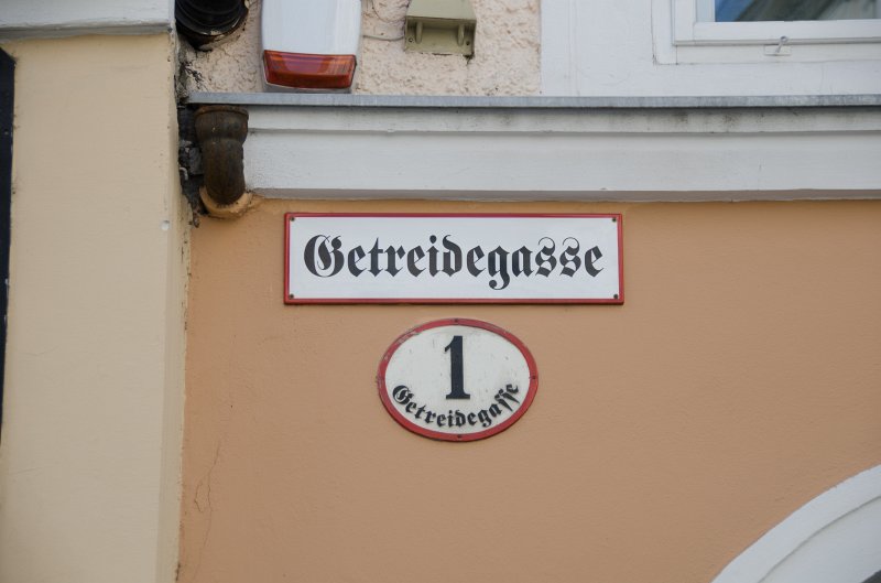 Salzburg051012-0654.jpg - Getreidegasse