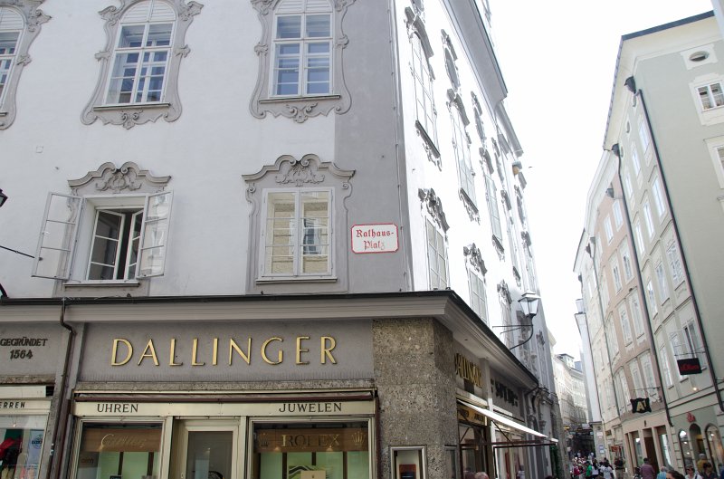 Salzburg051012-0655.jpg - Rathaus Platz