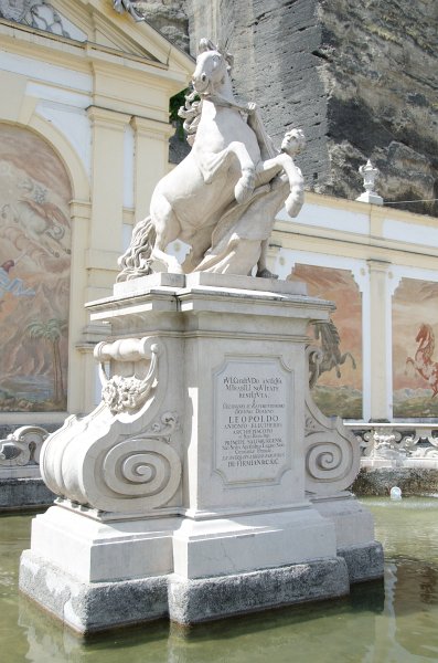 Salzburg051012-0665.jpg - Leopoldo statue, Pferdeschwemme Fountain / Ancient Horse Wash