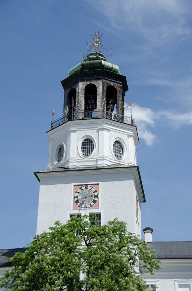 Salzburg051012-0726.jpg - Neue Residenz Glockenspiel