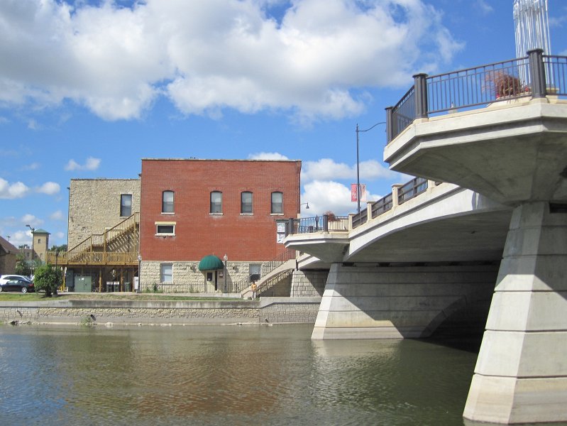 FoxRiverBike090912-4071.jpg - Wilson Street Bridge, view from the South, East bank of the Fox River