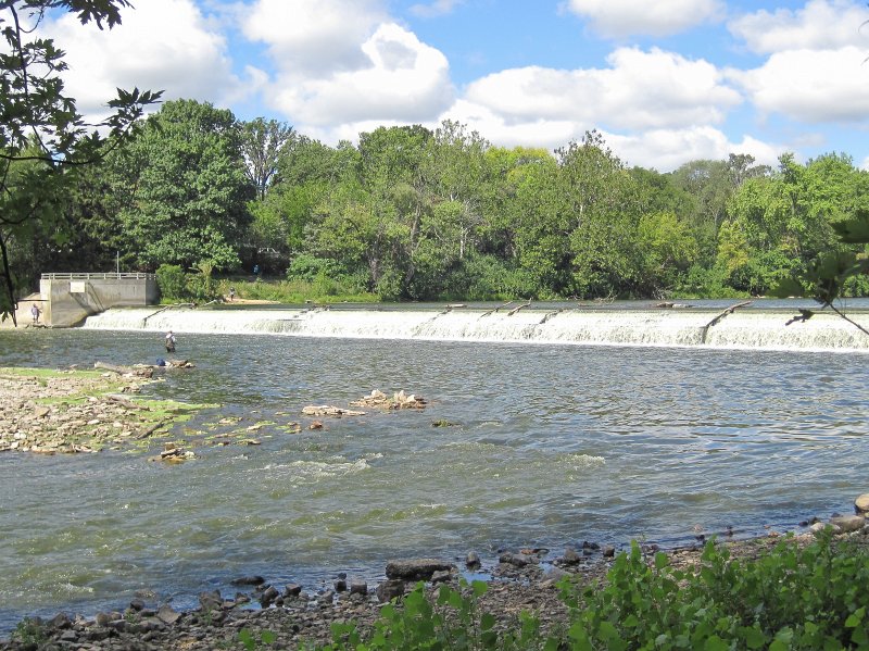 FoxRiverBike090912-4091.jpg - North Aurora Dam just North of the State Street bridge in North Aurora