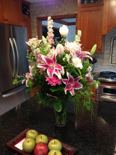 Anniversary061913-0034.jpg - Happy Anniversary Flowers