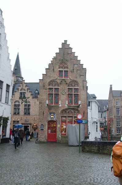 Bruges010413-4918.jpg - Blinde Ezelstraat over the Groenerei / Green Canal, near Old Fish Market, across the canal from the Brug Square