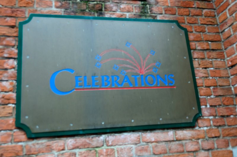 Bruges010413-4939.jpg - Celebrations Entertainment on Vlamingstraat  -- Bruges, Anno 1468, an Unforgettable Medieval Evening!