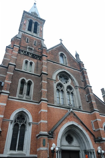 Bruges010413-4942.jpg - Celebrations Entertainment in former Jesuit church on Vlamingstraat  -- Bruges, Anno 1468, an Unforgettable Medieval Evening!
