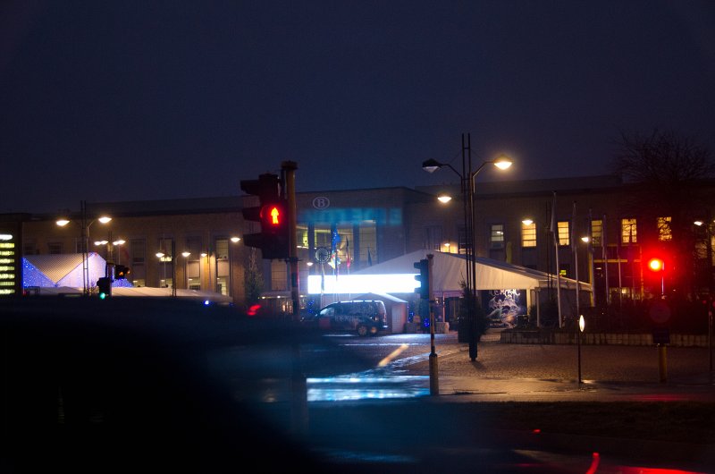 Bruges010413-5029.jpg - Walking to Bruges Station