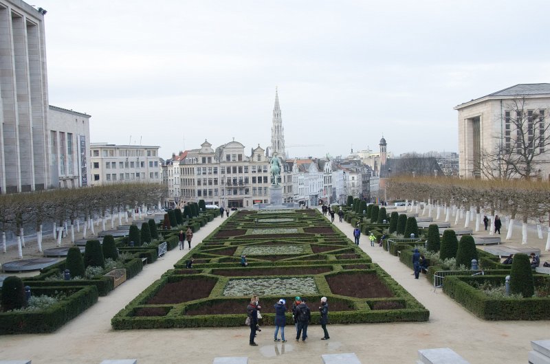 Brussels010213-4758.jpg - Mont des Arts Gardin, looking toward L'Hôtel de Ville, Grand Place
