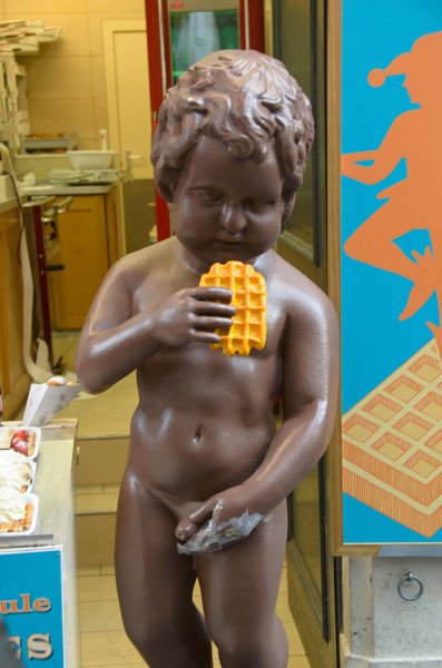 Brussels010213-4683.jpg - Manneken Pis