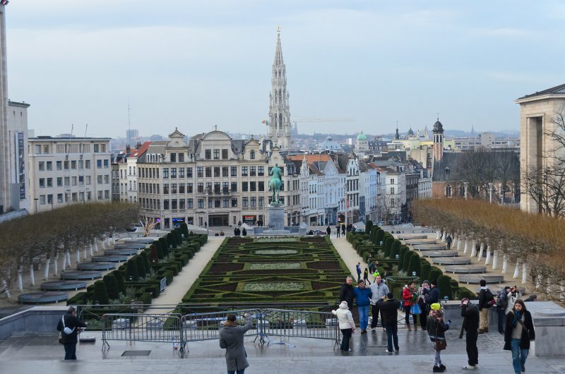 Brussels010213-4757.jpg - Mont des Arts Gardin, looking toward L'Hôtel de Ville, Grand Place