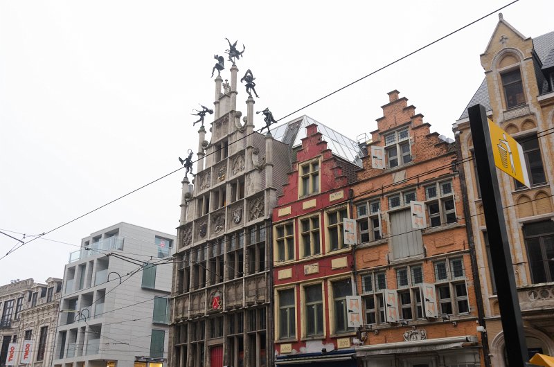 Ghent010513-5050.jpg - Tourism Office / Toerisme Provincie Oost-Vlaanderen at and other step-gabled buildings along  Cataloniestraat