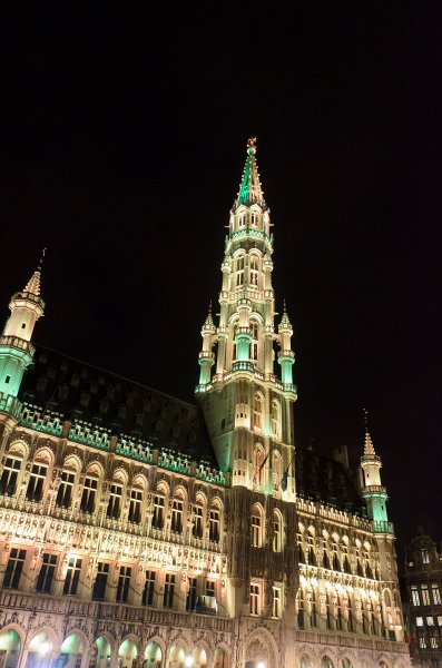 Brussels010213-4766.jpg - Light Show, L'Hôtel de Ville / Town Hall, Grand Place