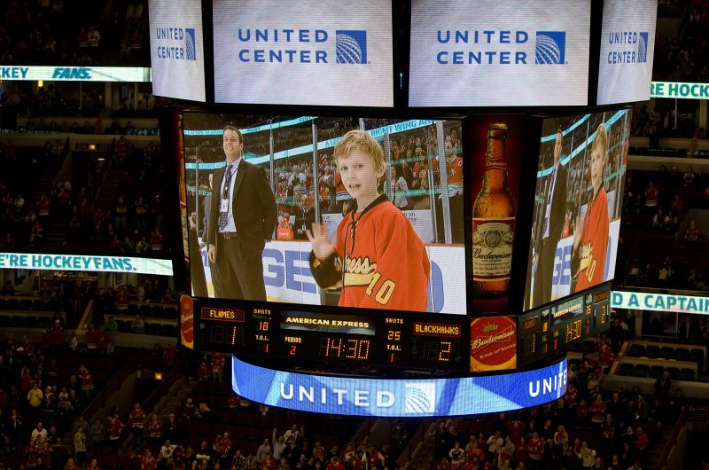 BlackHawks042613-6574.jpg - Blackhawks vs Calgary Flames