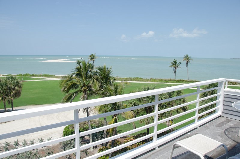 Captiva041813-6384.jpg - View from Lands End room 1640 of Gulf, 7th Tee, and Osprey playground