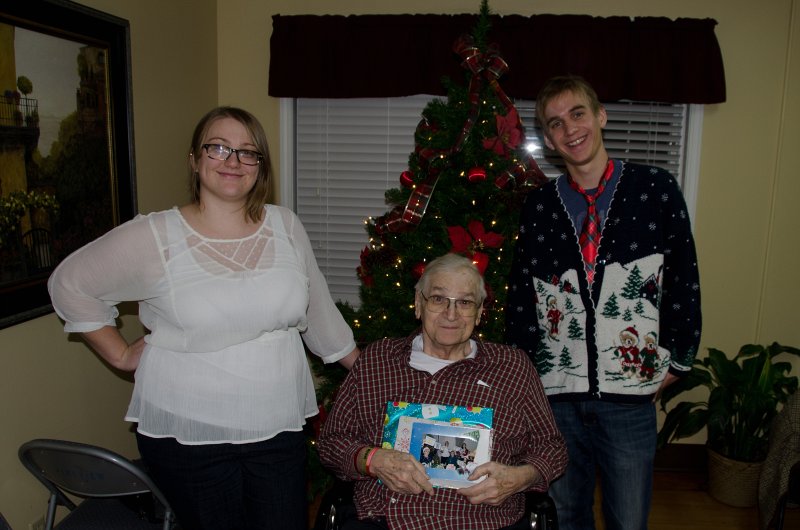 ChristmasEve122413-9918.jpg - With Dad at Pineview on Christmas Eve