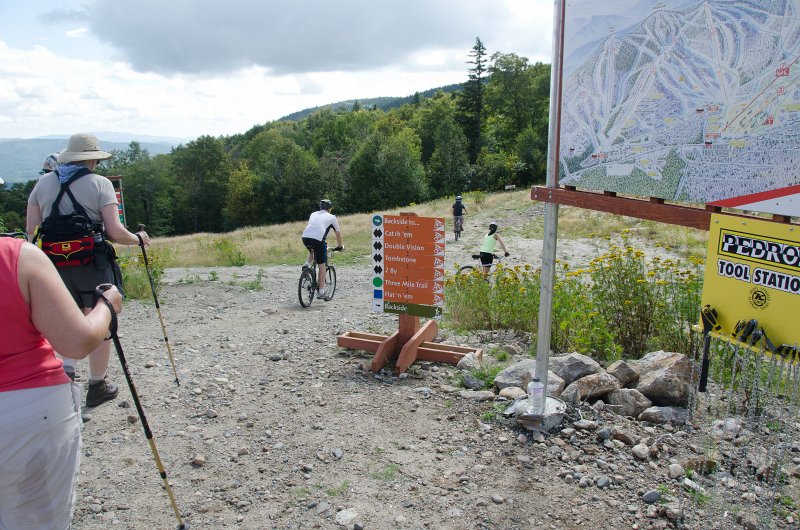 Maine090113-8247.jpg - Starting our hike of the Three Mile Trail at North Peak