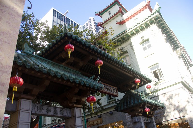 SanFrancisco100313-8699.jpg - Chinatown Gate, Grant and Bush Streets