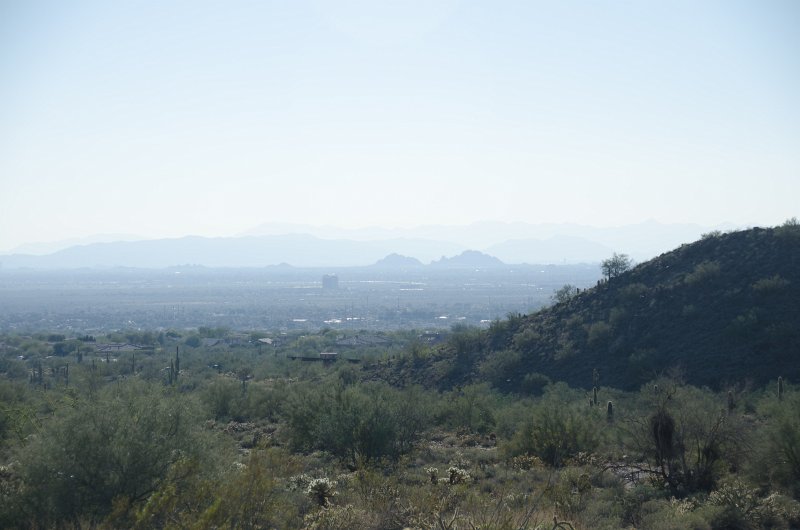Scottsdale120513-9479.jpg - Anasazi Elementary School and Lost Dog Wash Access Area viewed from Sunrise Trail