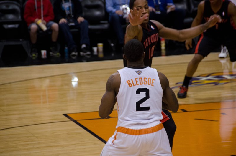 Scottsdale120513-9579.jpg - Eric Bledsoe. Raptors vs Suns at US Airways Center