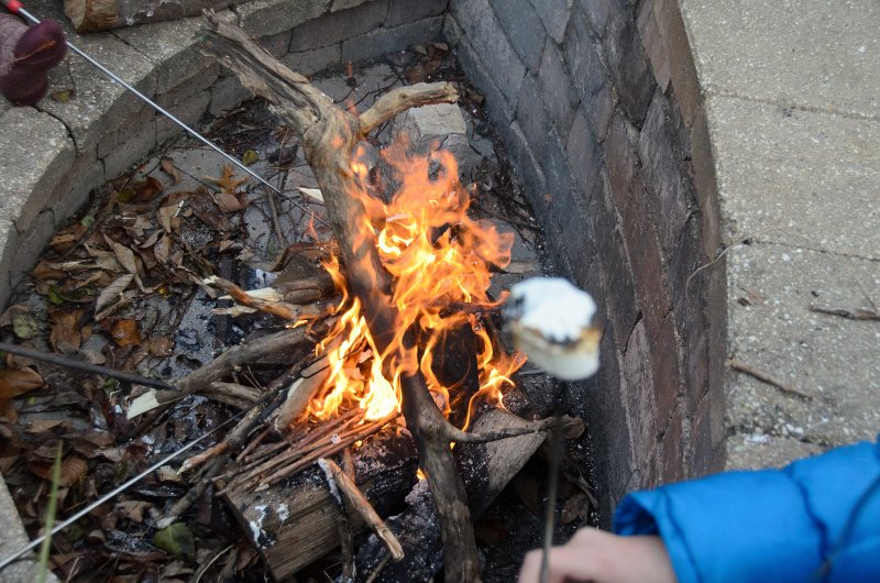 ThanksgivingNov2013-9235.jpg - Around the fire on the patio, Thanksgiving 2013