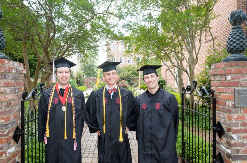UofSCGraduation10May2013-6720.jpg - David Mike and Coleman at Memorial Rose Garden