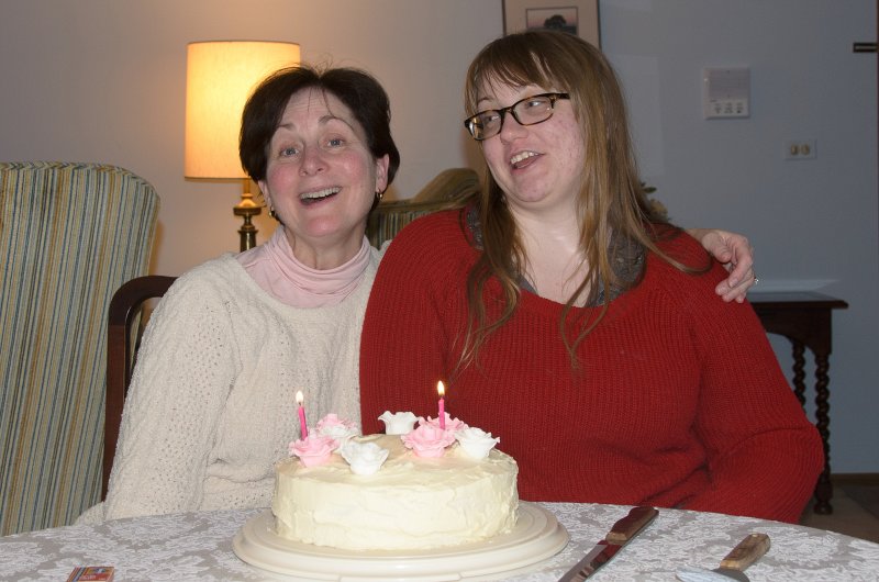 VickiLizBirthdayFeb13-5384.jpg - Happy Birthday Vicki and Liz!!