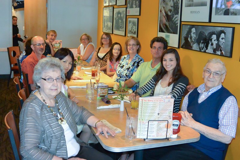 MothersDay051114-0268.jpg - Mothers Day 2014 at Colonial