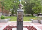 Édifice Camille-Laurin  Édifice Camille-Laurin, Le Pere de la Charte de la langue Francaise.  Walking North and East along rue Sherbrooke in Montréal's Centre-Ville and Quartier des Spectacles areas : 2015, Bronze, Canada, Centre-VIlle, Montréal, Quartier des Spectacles, Québec, Sculpture, Ville-Marie, Walking, bust